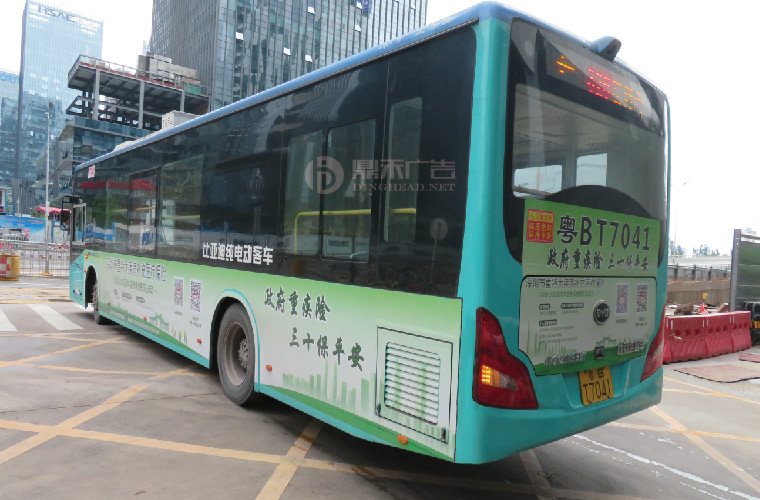 深圳公交车广告投放0755-86635787